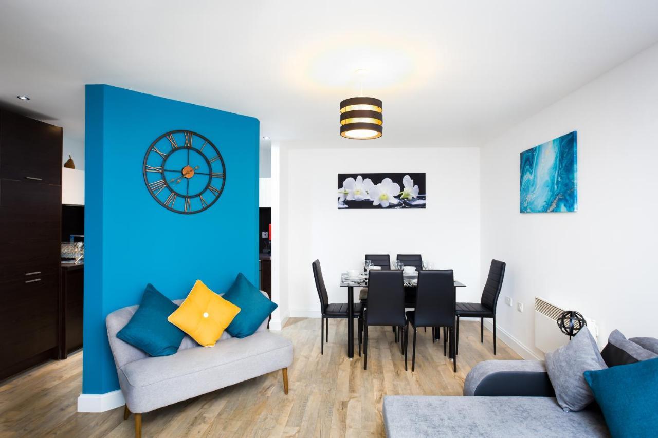Absolute Stays On Essex - Chinatown - Hippodrome - Alexandra Theatre - Bull Ring - The Rep - B'Ham Intl Airport - Free Wifi - Free Parking - Contractors - Corporates Birmingham Esterno foto